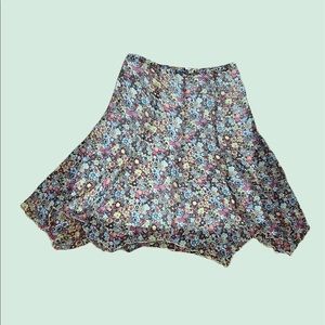 vintage hippie pleated floral skirt - white under-layer with floral mesh overlay